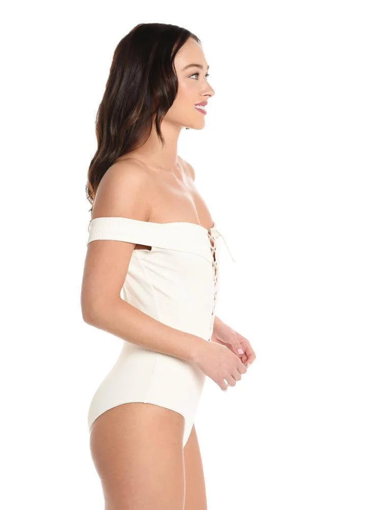 L*Sizepace CREAM Anja Classic One Piece Sizewimsuit, USize 4
