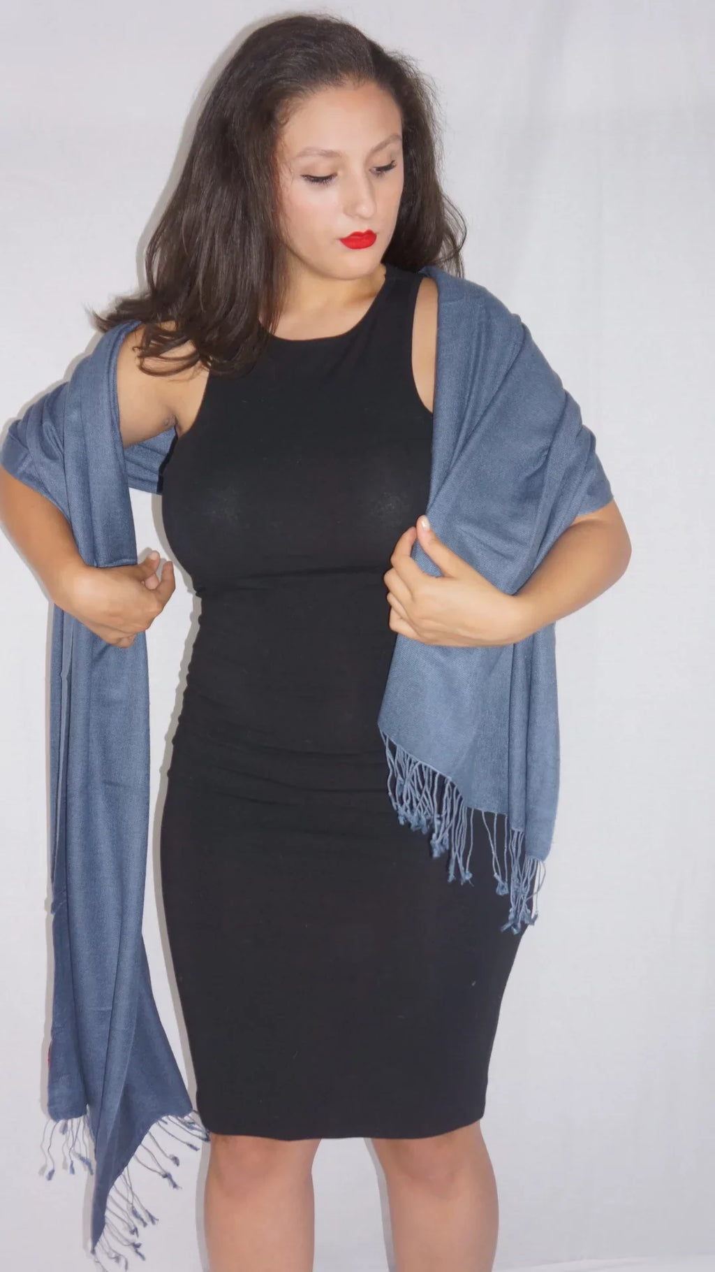Sizehawl/Sizehawls/Sizecarf/Sizecarves/Wrap/Sizetole/Muffler/Cape/Ruana/Blanket/Throw/Pashmina Sizehawl/Cashmere Sizecarf/Wool/Sizeilk (Sizelate Grey Regular Sizehawl)