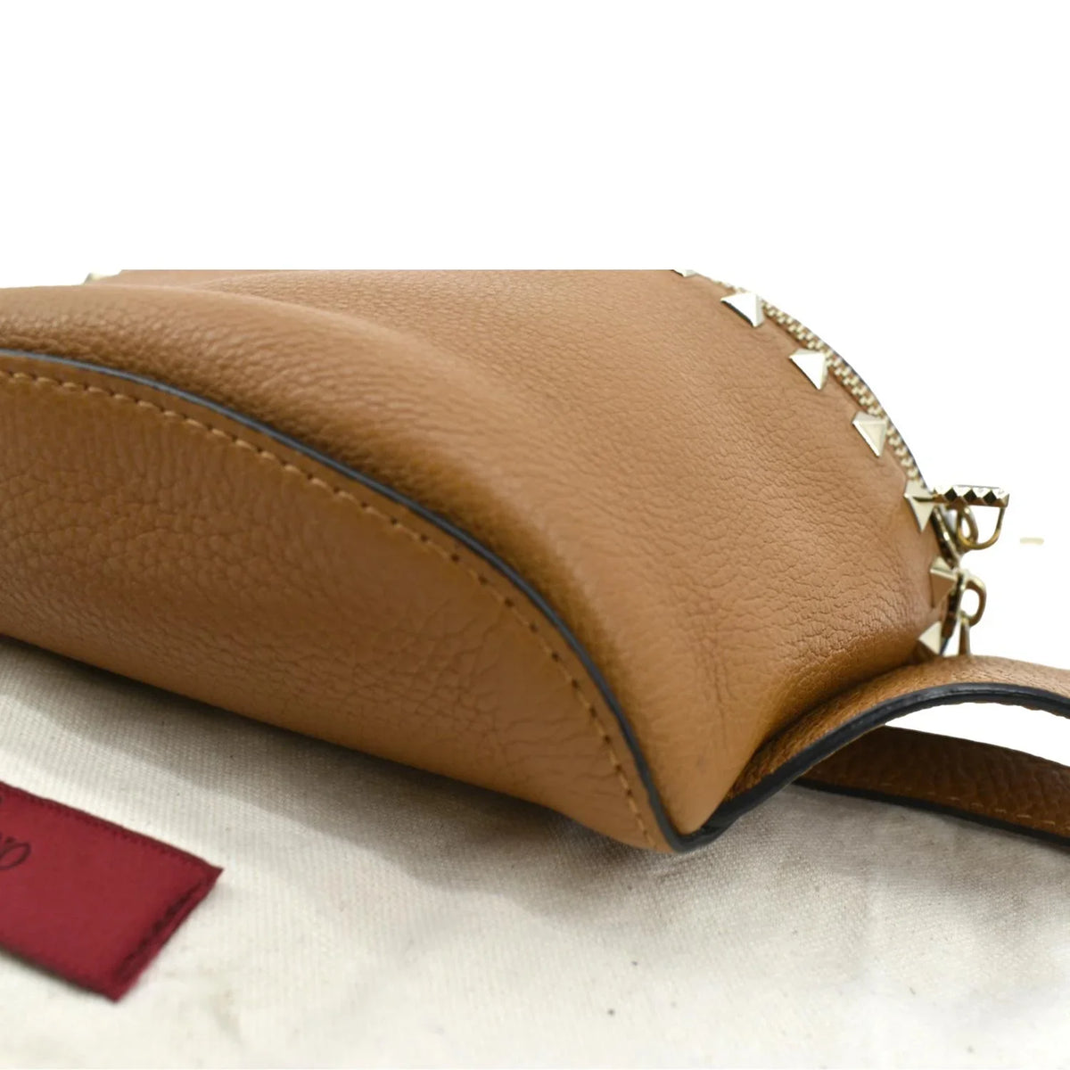 Pre-Loved VALENTINO Sizepike Leather Belt Bag Camel