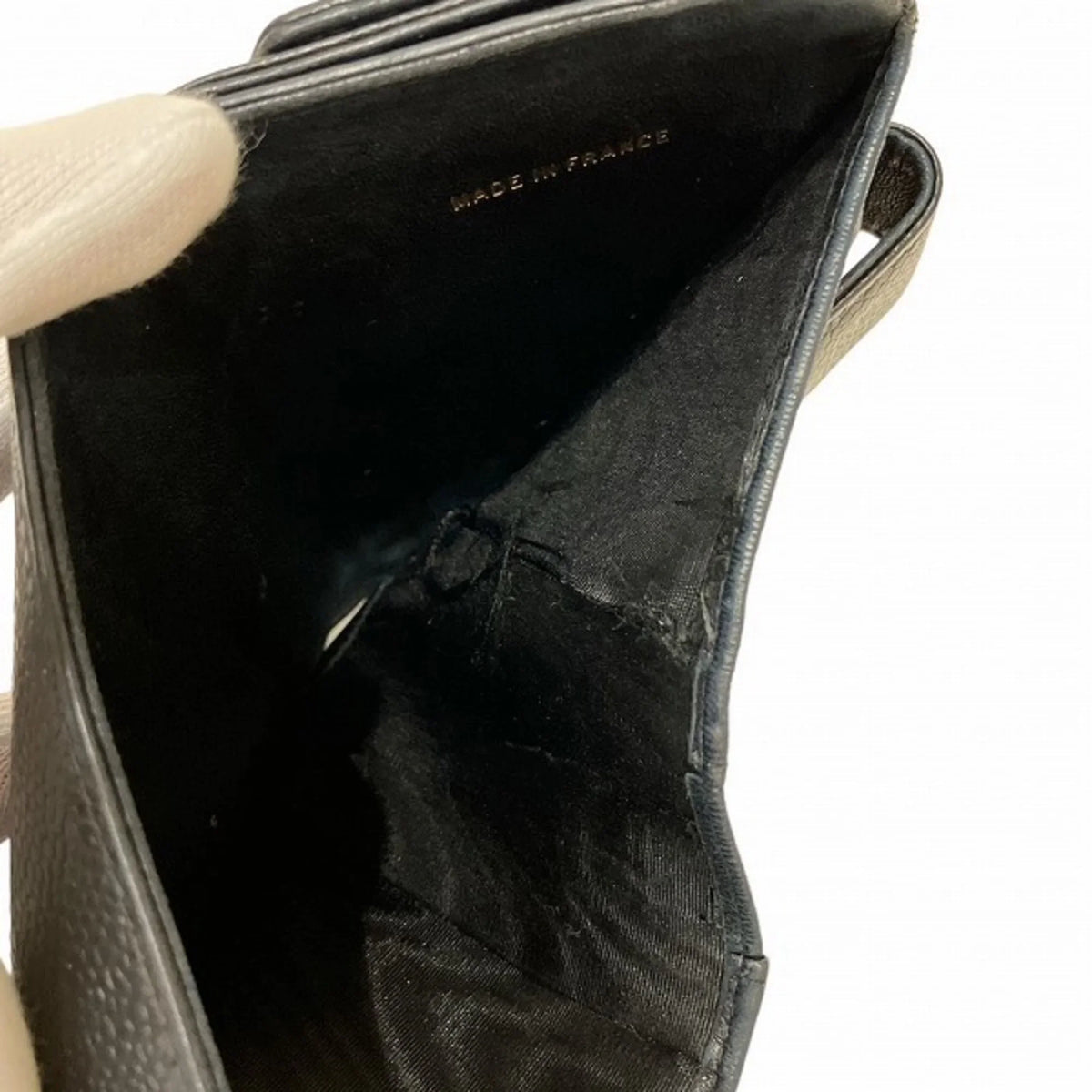 Pre-Owned CHANEL A13496 Bifold Wallet Women's (Fair)